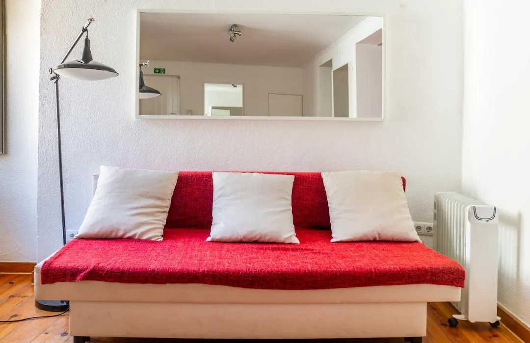 Studio In The Heart Of Alfama By Lisbeyond-1